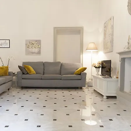 Apartment The Secret Garden